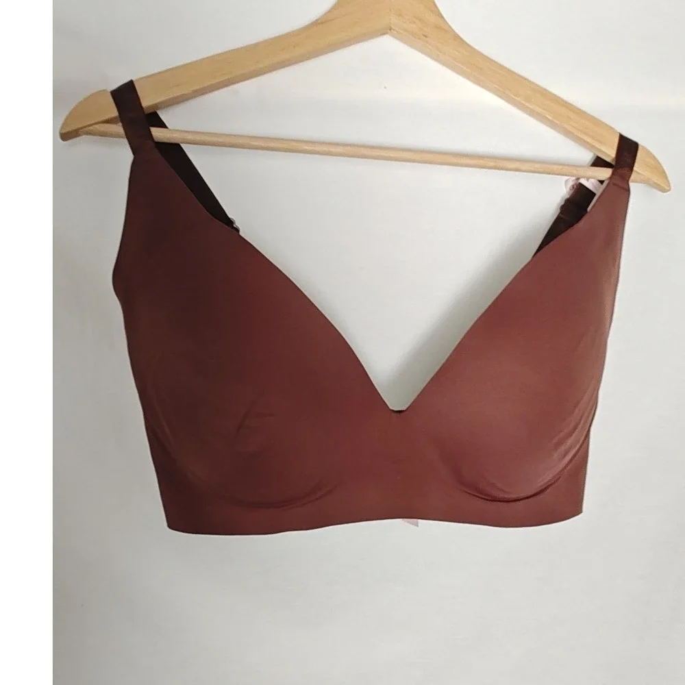 Victoria's Secret Bralette Wireless Bra Push-Up Brown Seamless Logo‎ Strap  M-DD